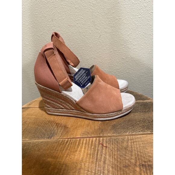 TOMS Shoes - TOMS Marisol Wedge Espadrille Sandals size 9